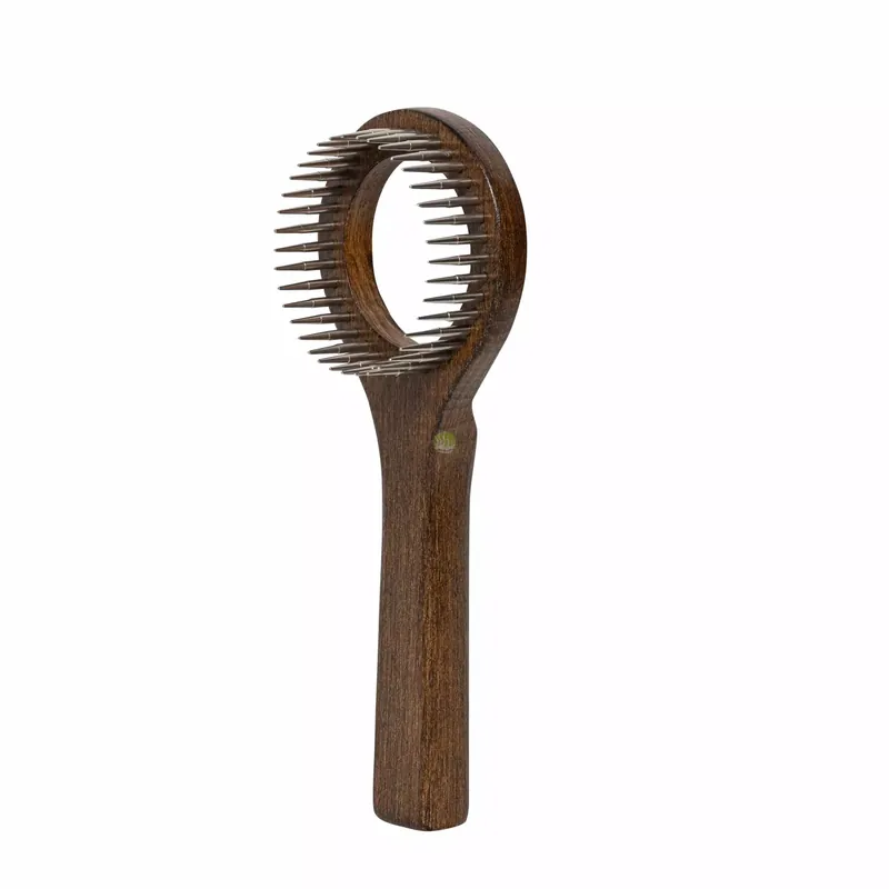 Oferta Ekskluzywne zgrzebło typu ring, dla zwierząt, drewno bukowe, stal, wym.8,1x20,6cm