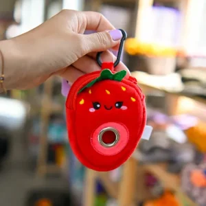 Bestseller Hugsmart Pooch Pouch – Strawberry etui na kupoworki truskawka